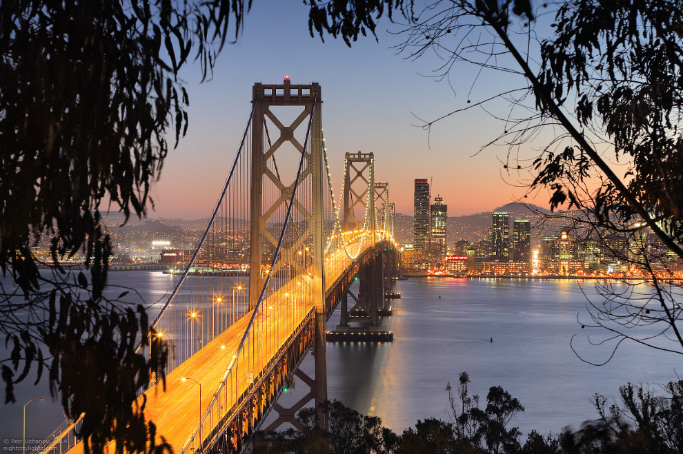 Сан-Франциско — город мостов и туманов в США