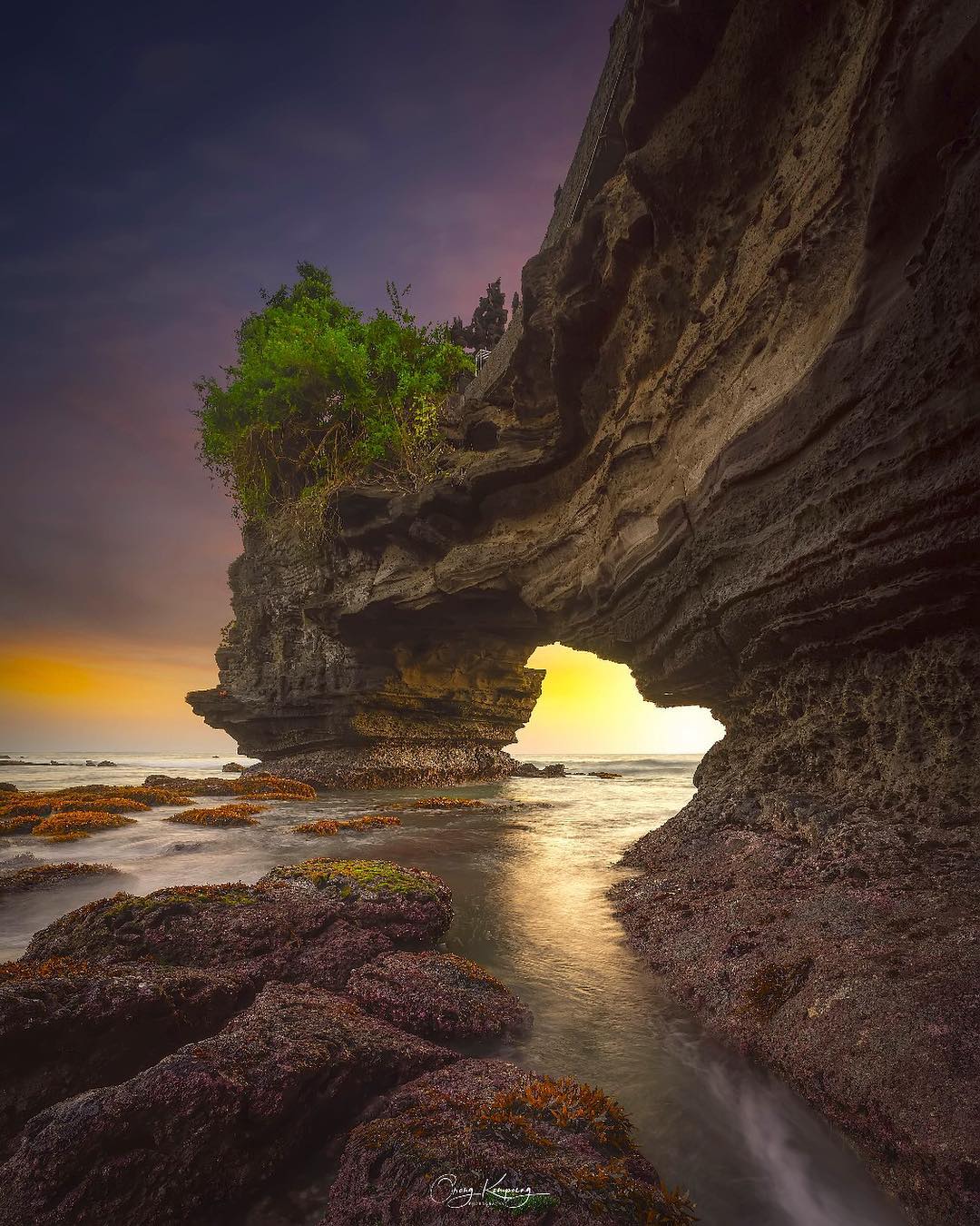 Потрясающие пейзажи Индонезии от Бойке Сиахаана