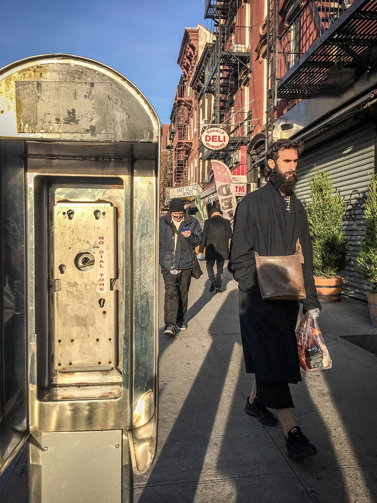 Таксофоны на улицах Нью-Джерси, снятые на iPhone