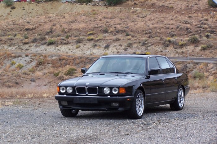 Развитие BMW легендарной седьмой серии
