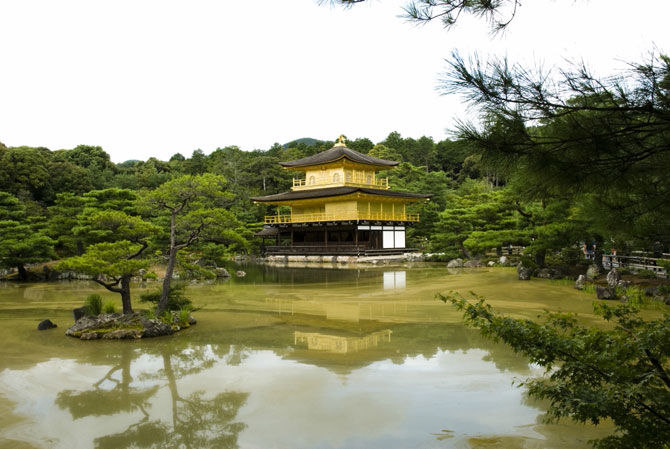 Японские сады храма Хэйан-джингу