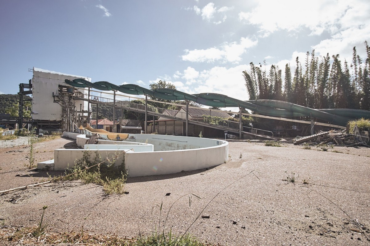 Заброшенный термальный аквапарк в Новой Зеландии