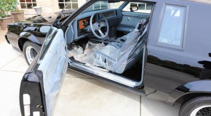 Культовый Buick GNX без пробега выставлен на аукцион
