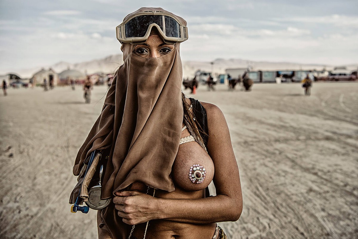 Burning man festival nudes - 🧡 Голые на фестивале Burning Man.