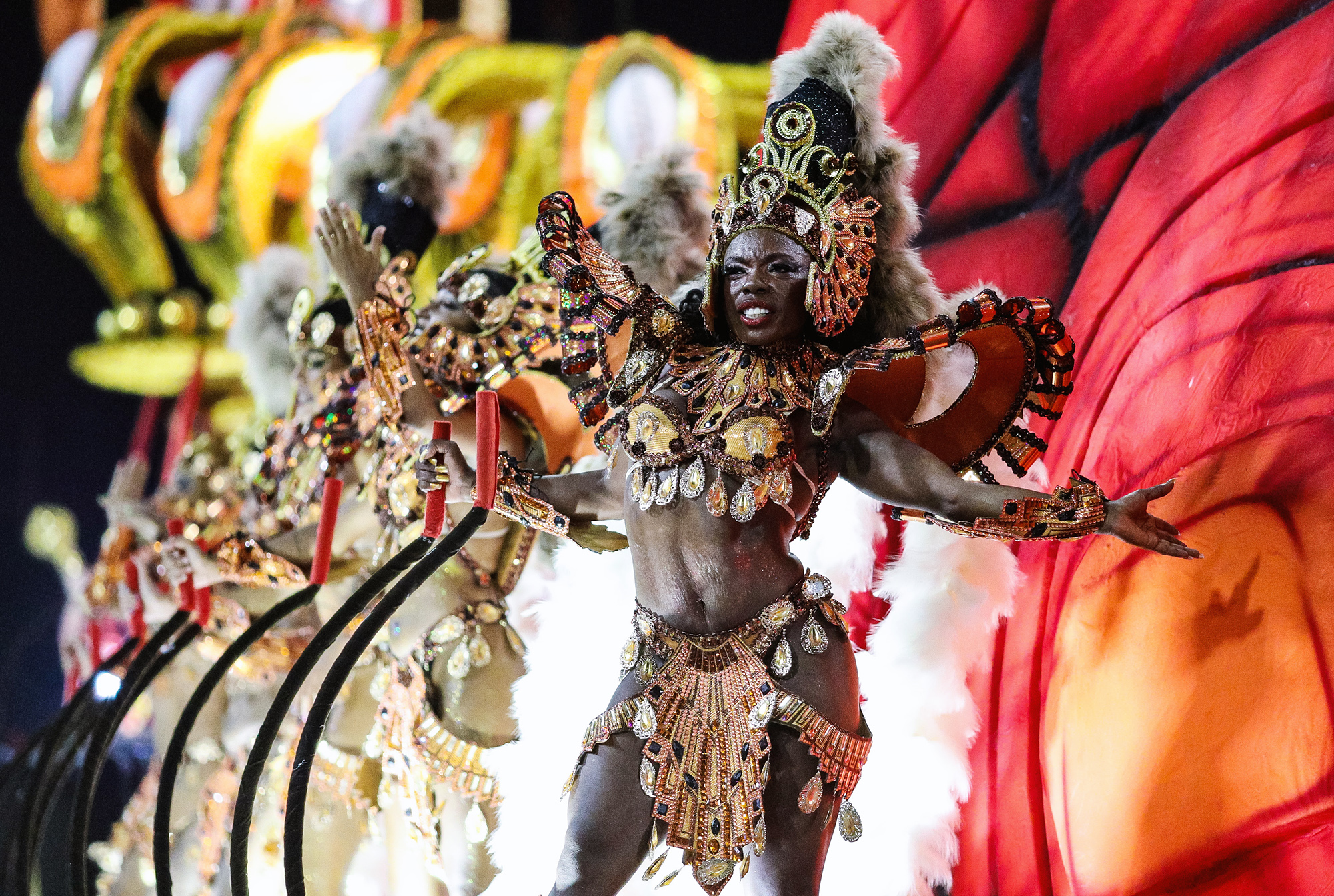 Первые дни карнавала в Рио 2019