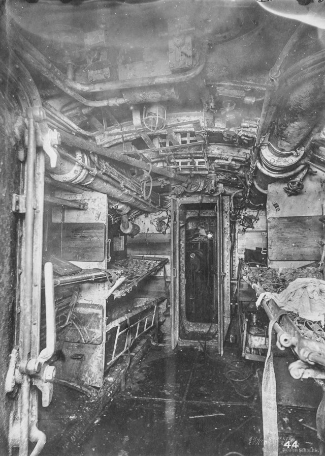 Интерьер немецкой подводной лодки времен Первой мировой войны