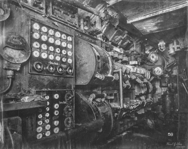 Интерьер немецкой подводной лодки времен Первой мировой войны