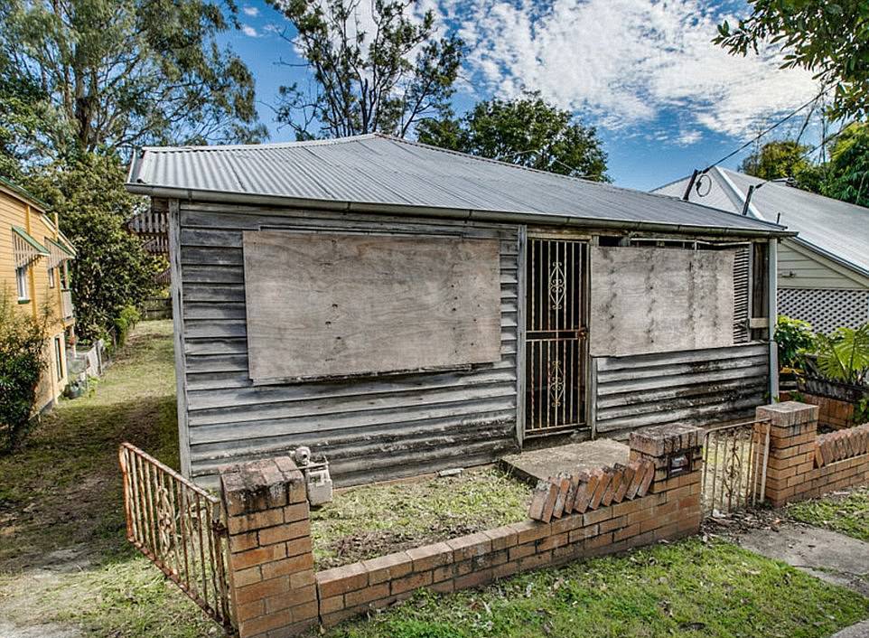 Худший дом Австралии превратили в современный особняк