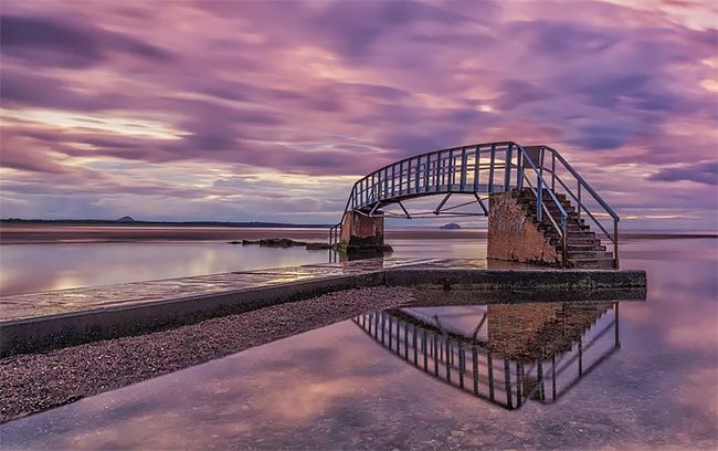 Необычный мост Белхейвен в Шотландии