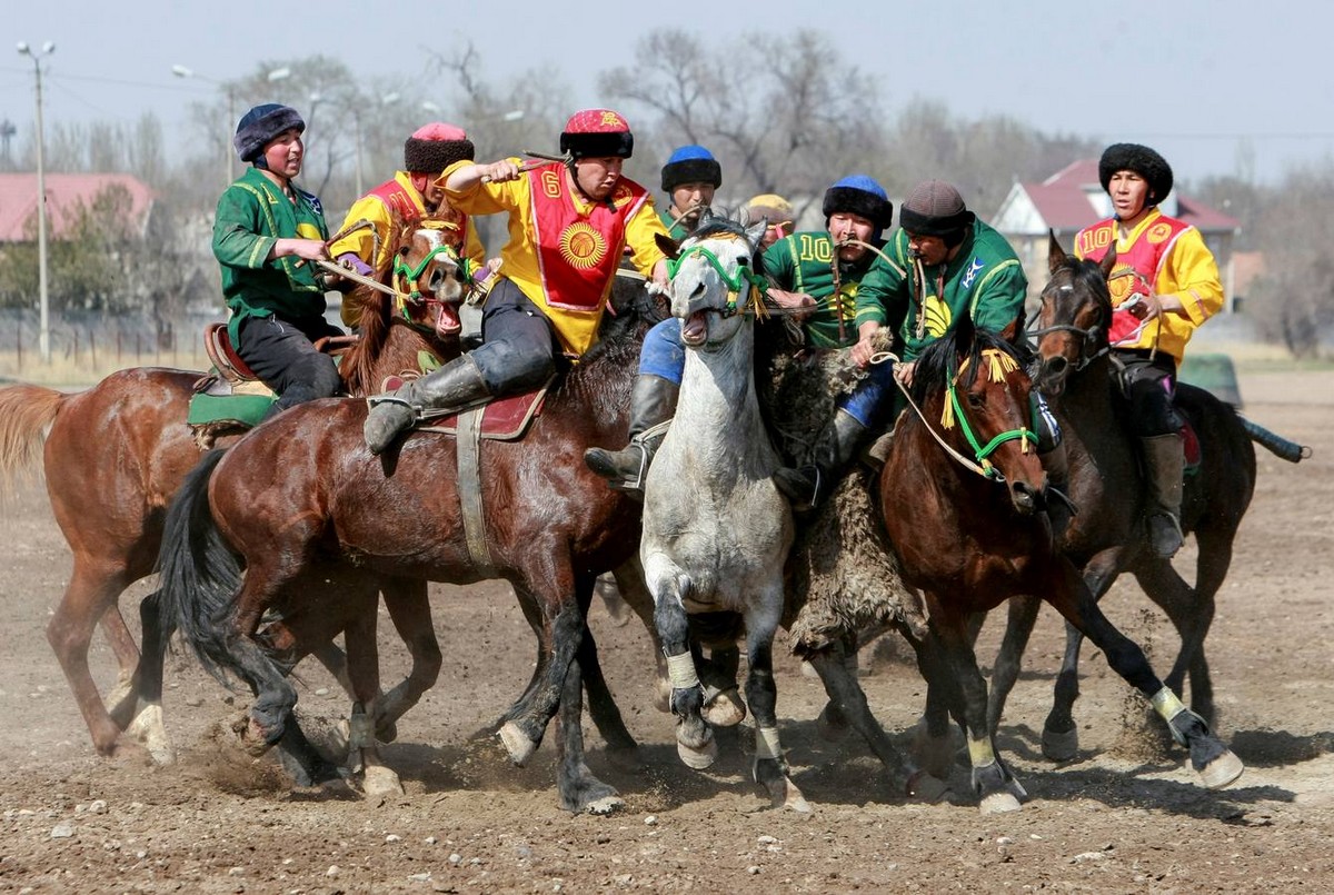 Соревнования Кок-бору в Бишкеке
