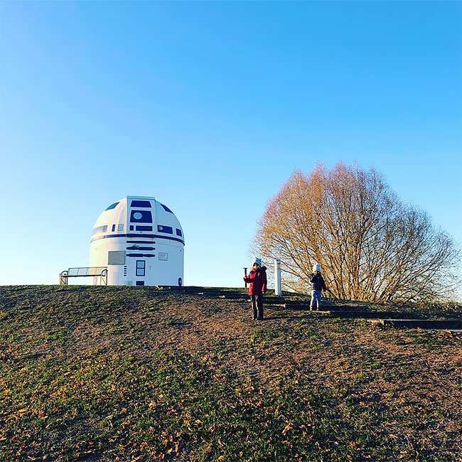 Профессор превратил обсерваторию в R2-D2