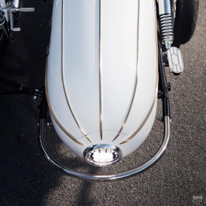 Кастом-байк Triumph Scrambler с коляской от Purpose Built Moto