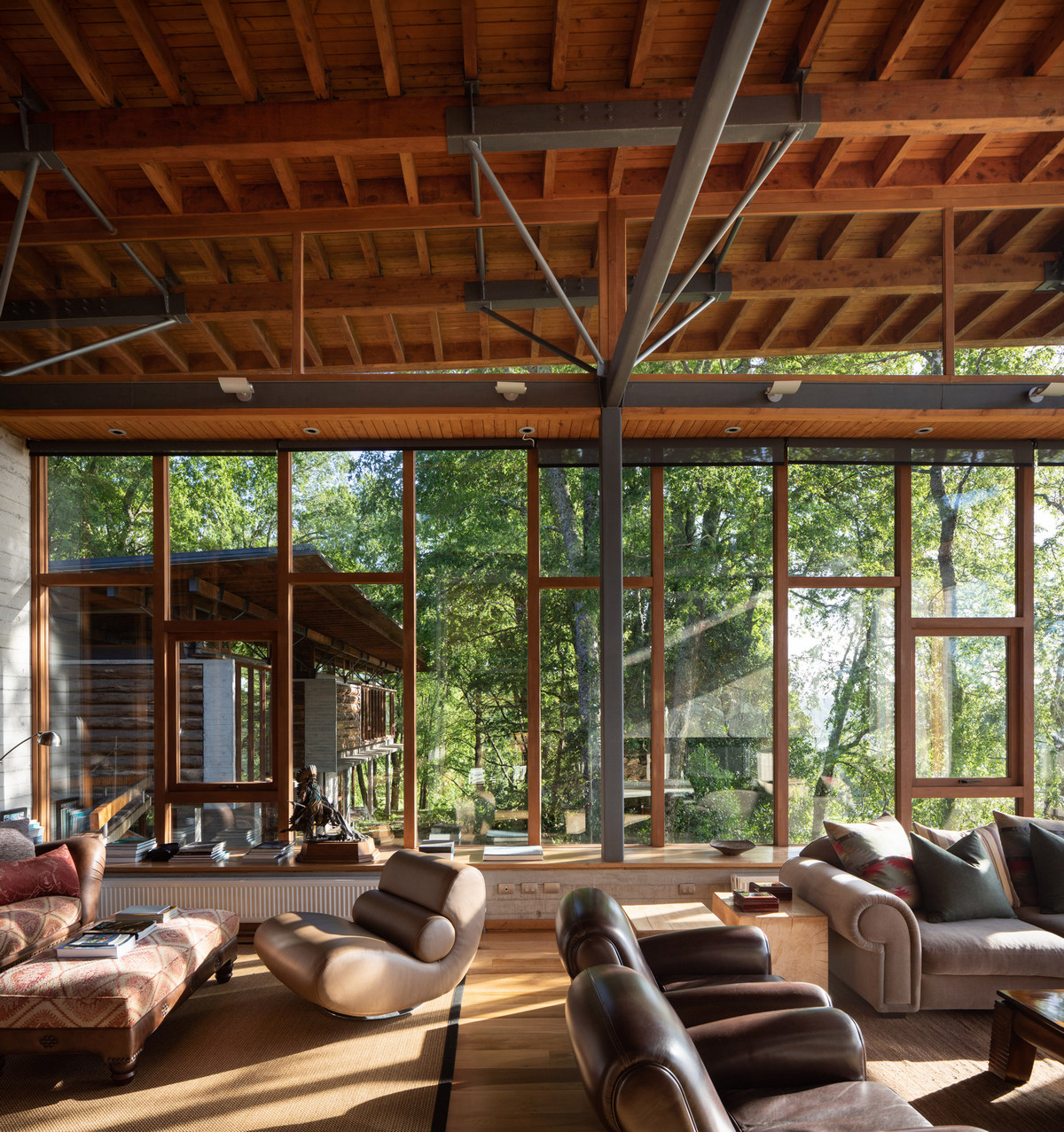 Дом в Чили из бетона, дерева, стекла и металла