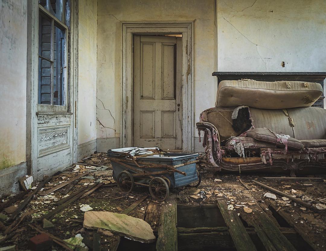 Заброшенные и пустующие места на снимках Фреда Шнайдера