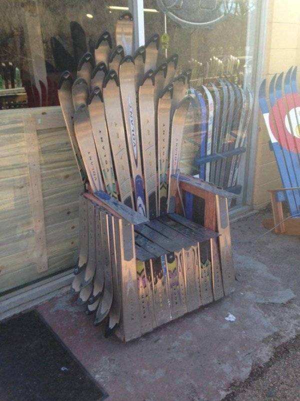 Железный трон из Игры престолов может быть не железным