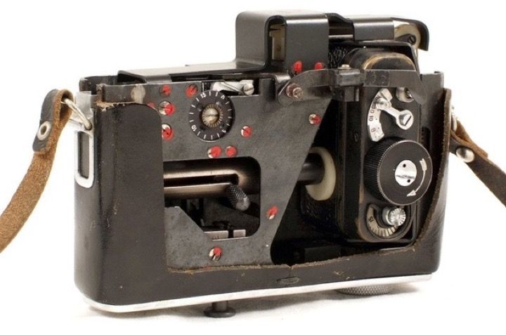 Шпионская камера в обычном фотоаппарате Зенит