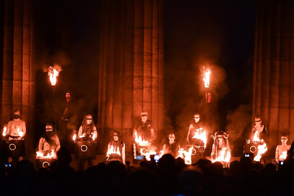 Ежегодный фестиваль огня в Шотландии
