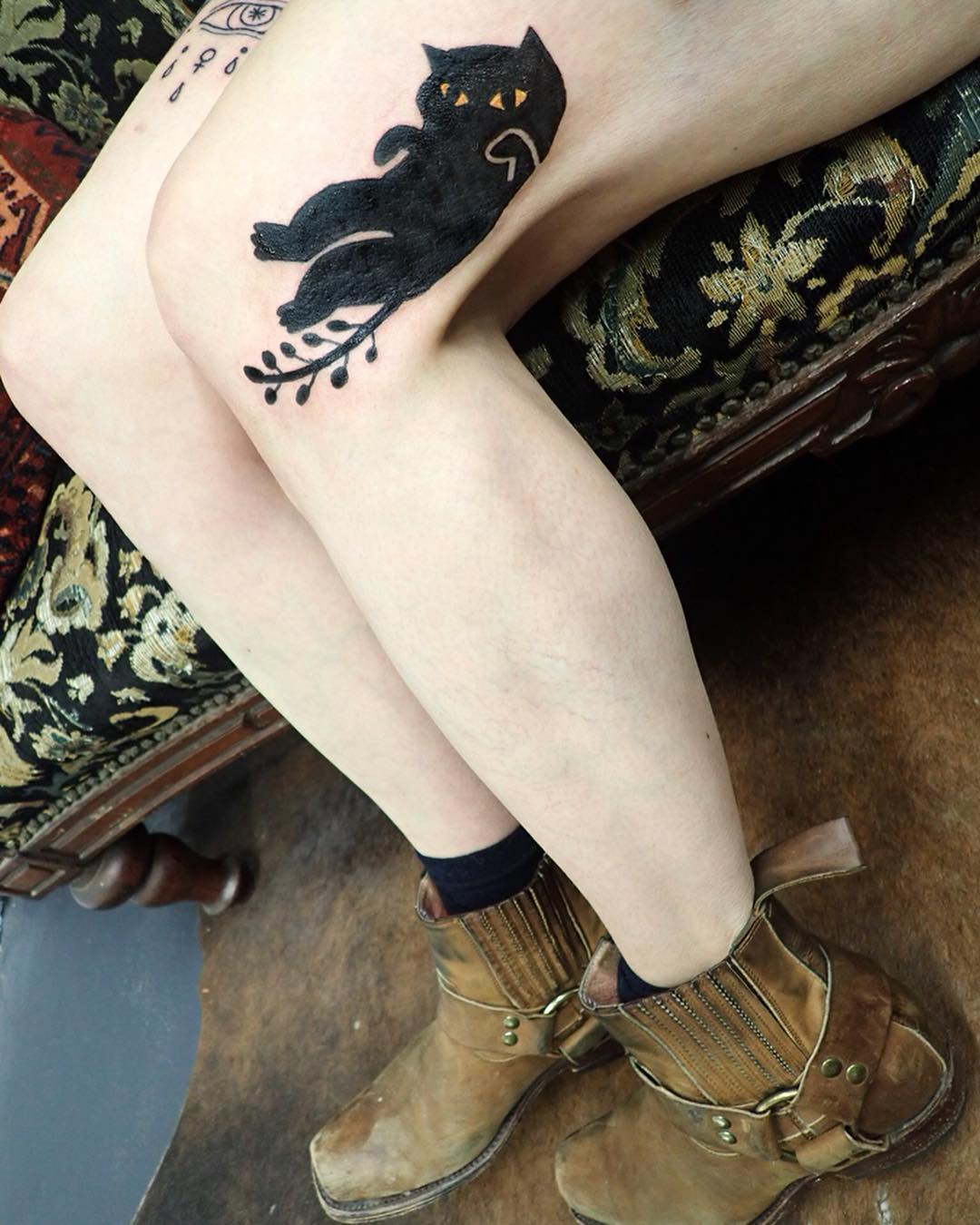 10-летняя японская тату-художница из Амстердама