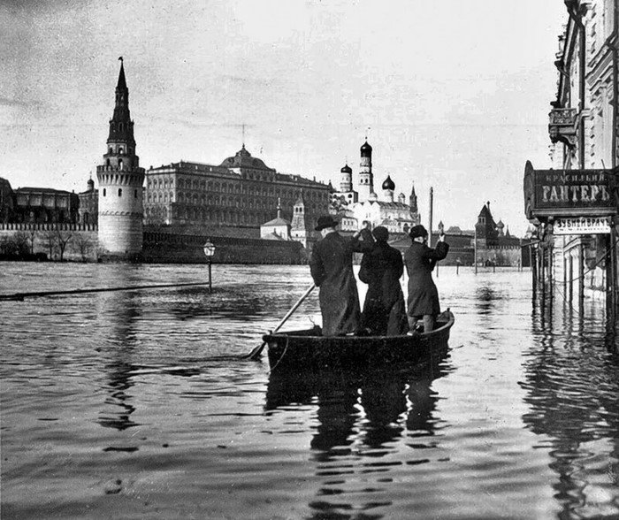 Исторические снимки СССР и России