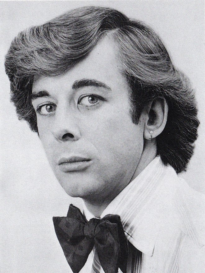 Романтический период мужских причёсок в 1970-е годы