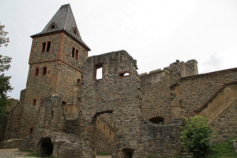 Замок Франкенштейн в Германии
