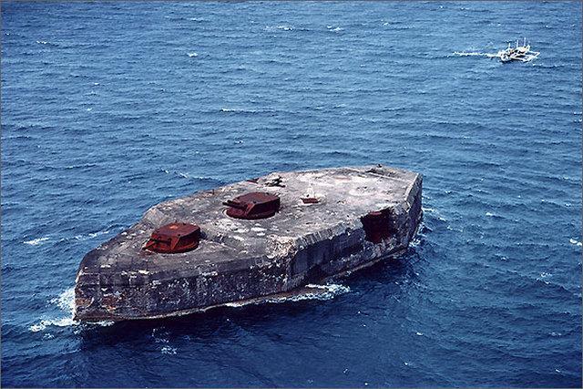 Бетонный линкор — остров Эль-Фрейл