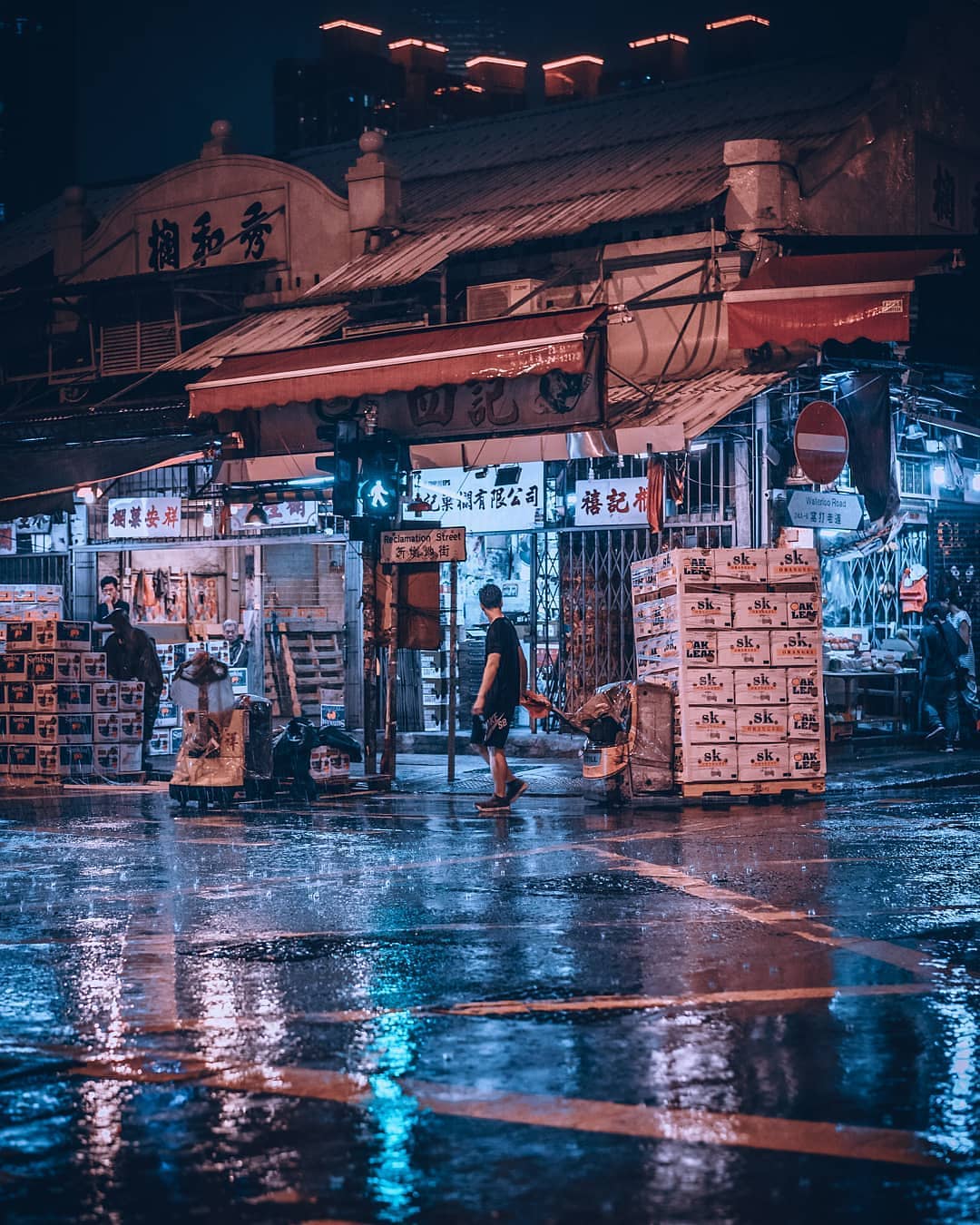 Потрясающие улицы Гонконга на снимках Энди Кнайвеса