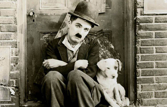 За что Чарли Чаплин был выслан из США