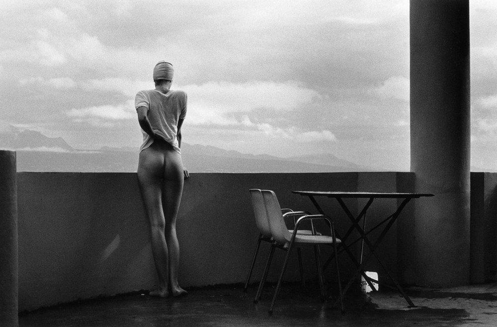 Чёрно-белые снимки в жанре ню от Кристиана Коиньи