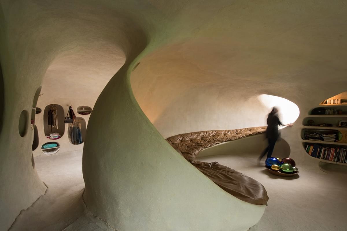 Подземный дом в Мексике