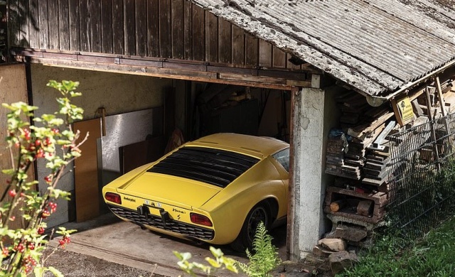 Lamborghini Miura 1969 уйдет с молотка