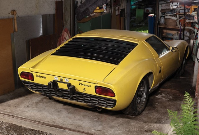 Lamborghini Miura 1969 уйдет с молотка