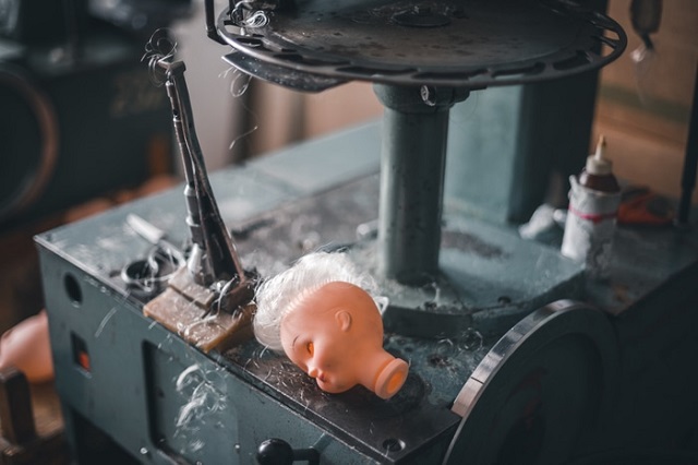 Как делают кукол на Ивановской фабрике игрушек