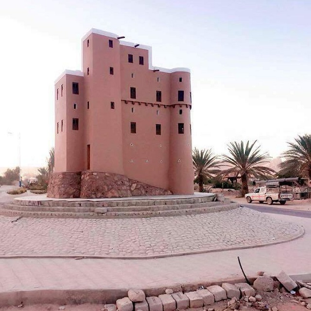 Йеменский город Шибам с небоскребами из глины