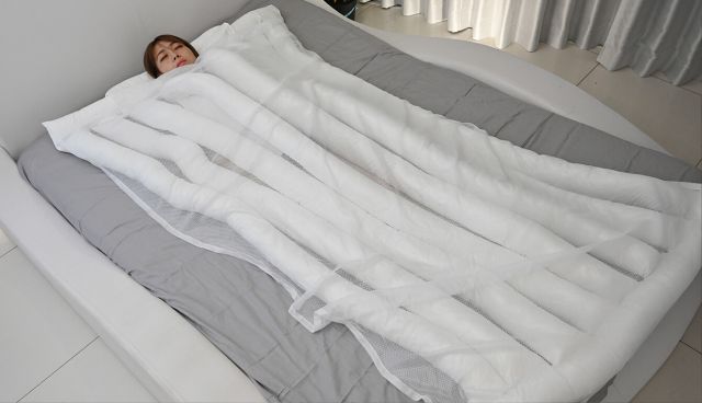Одеяло-лапша - занятное изобретение из Японии