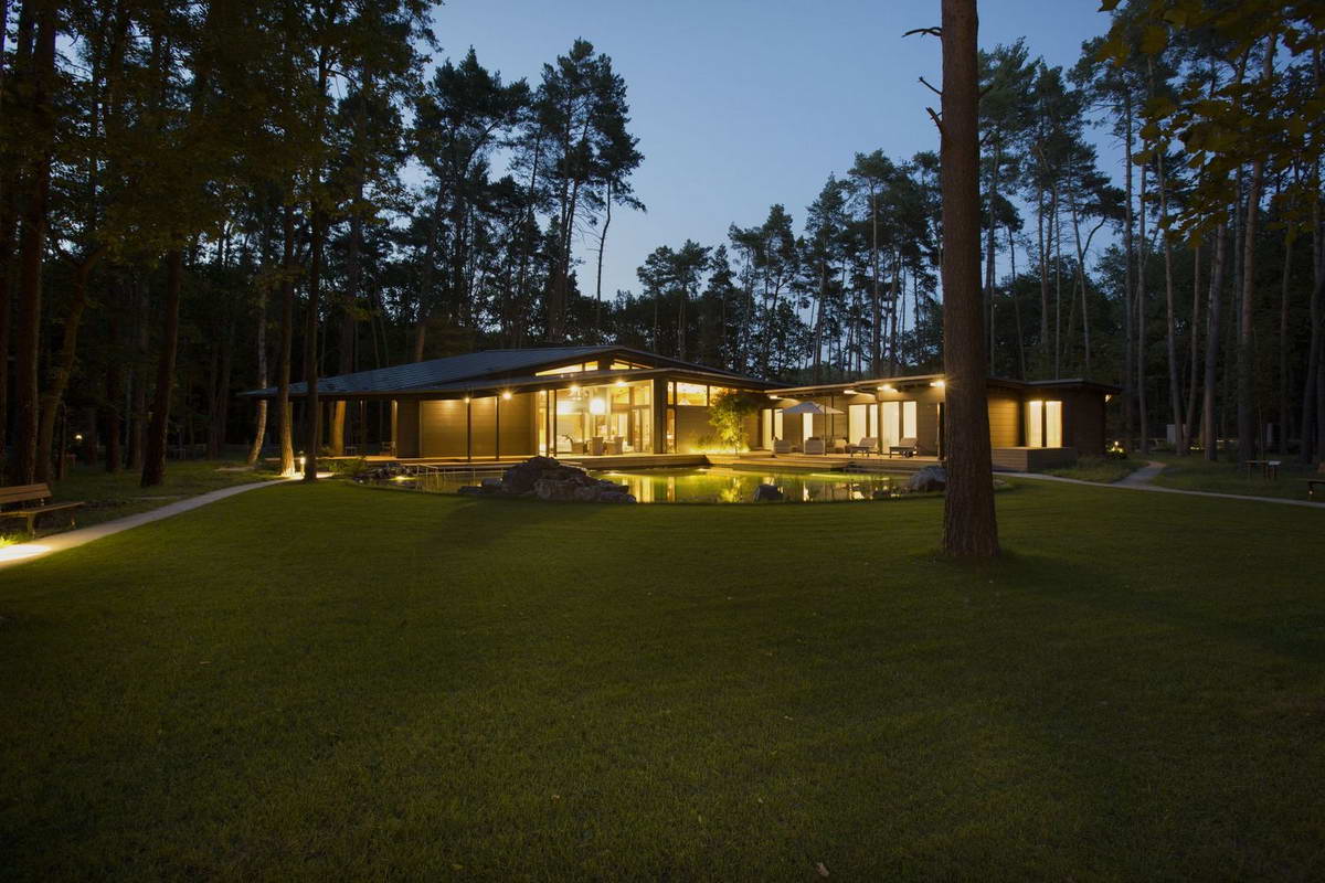 Дом посреди леса в Чехии