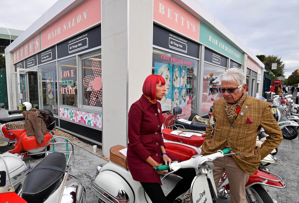 Ретро-фестиваль Goodwood Revival в Великобритании