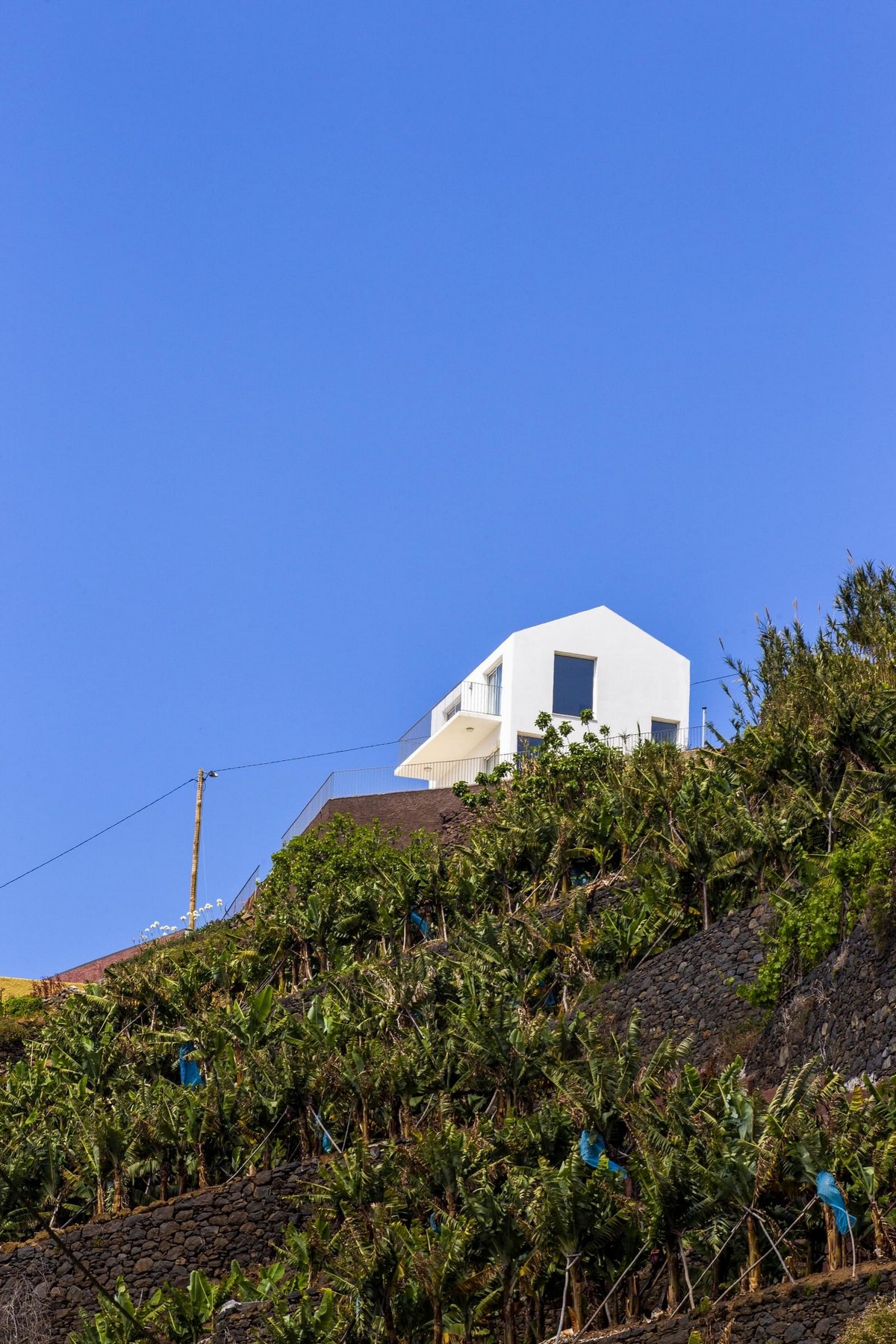 Белый дом на острове Мадейра