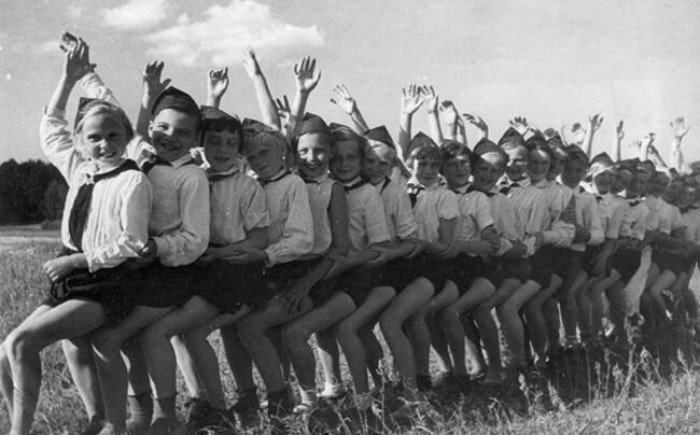 20 атмосферных фотографий советских детей