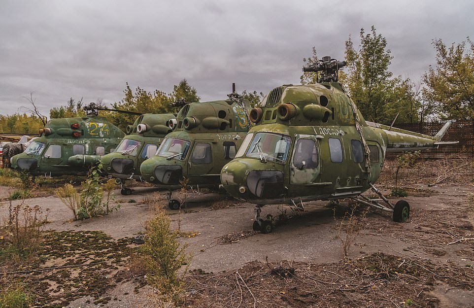 Покинутые места холодной войны в фотокниге Роберта Гренвилла