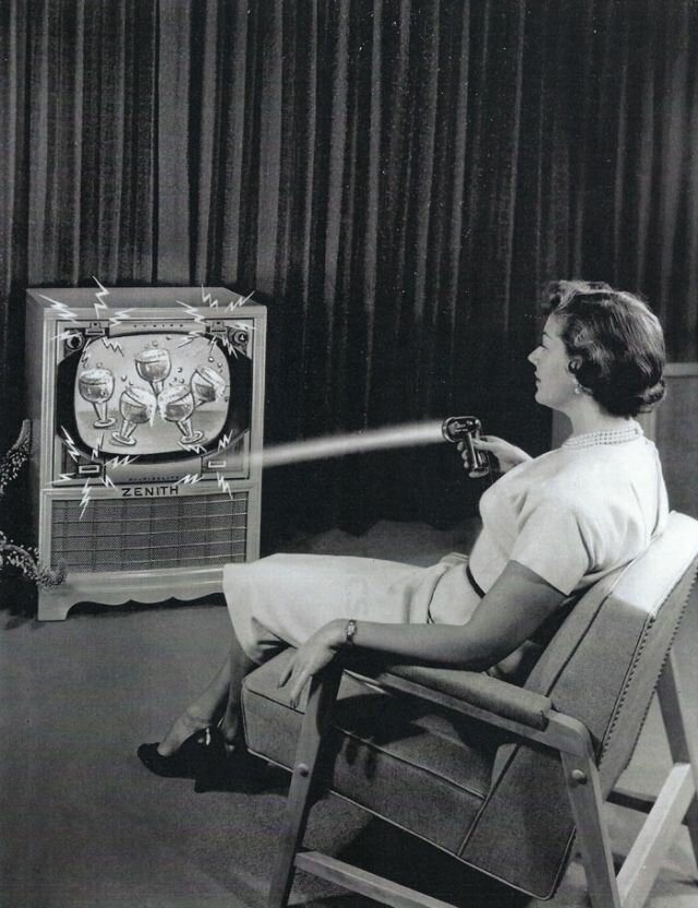 Как выглядел первый в истории дистанционный пульт для телевизора