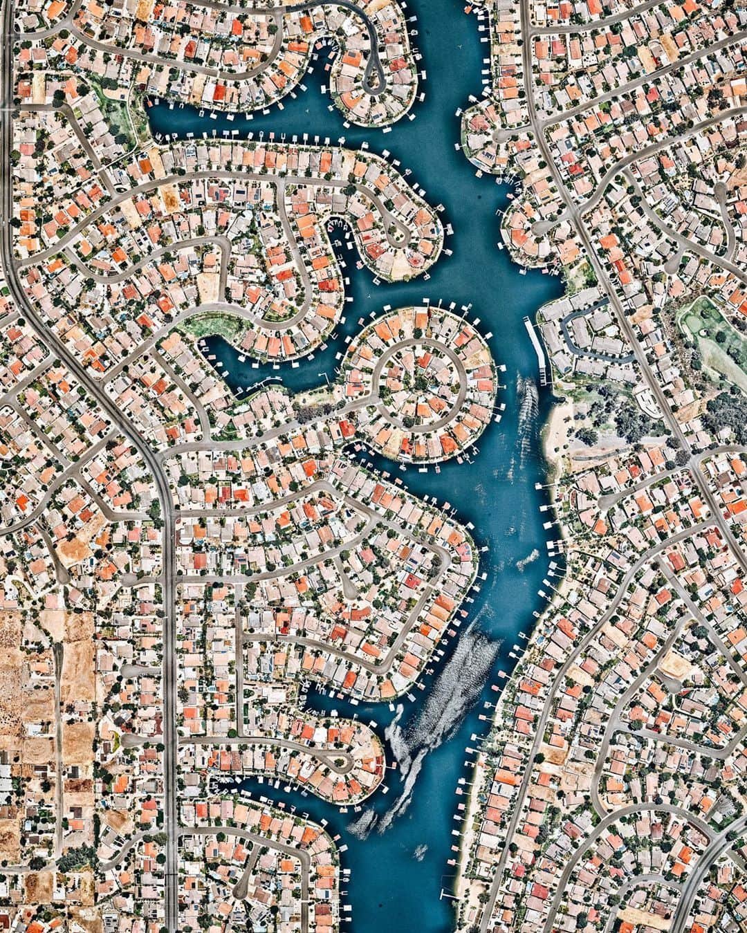 Удивительные фотографии Земли, сделанные со спутников