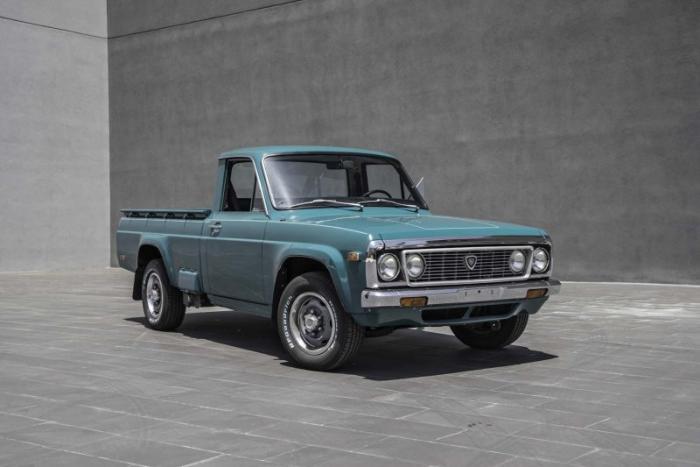 Пикап Mazda Rotary Pickup с роторно-поршневым двигателем