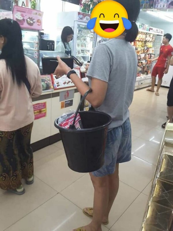 Магазины Таиланда начали отказываться от пластиковых пакетов
