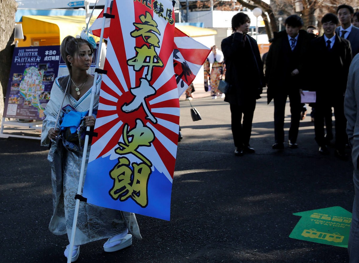 Молодые японцы отмечают День совершеннолетия 2020