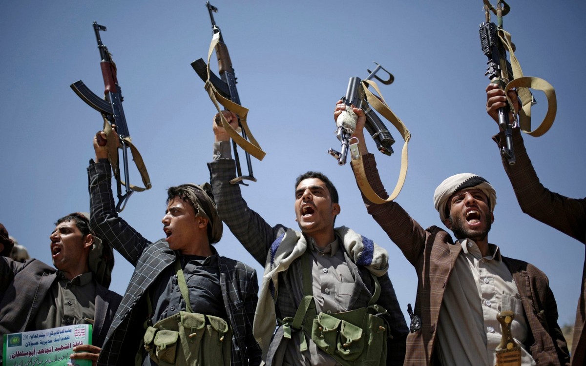 Йеменских повстанцев-хуситов. Йемен хуситы. Оружие в Йемене. Советские солдаты в Йемене.