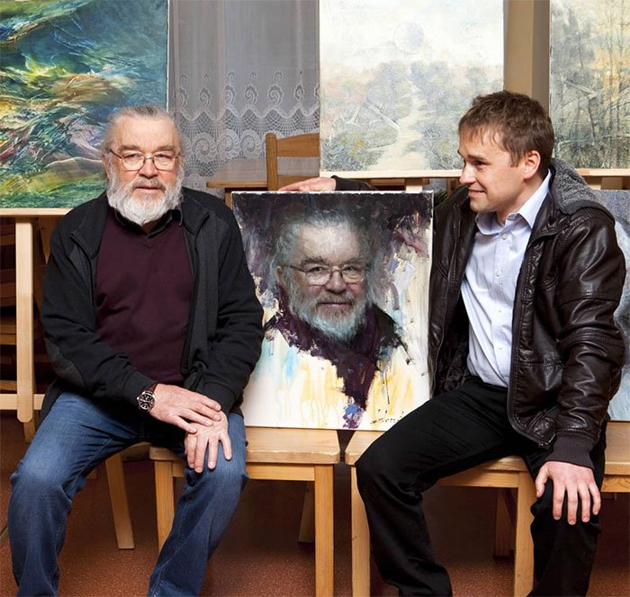 Польский художник показал моделей со своих портретов