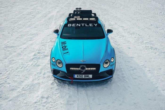 Необычное купе Bentley Continental GT Bomber Edition