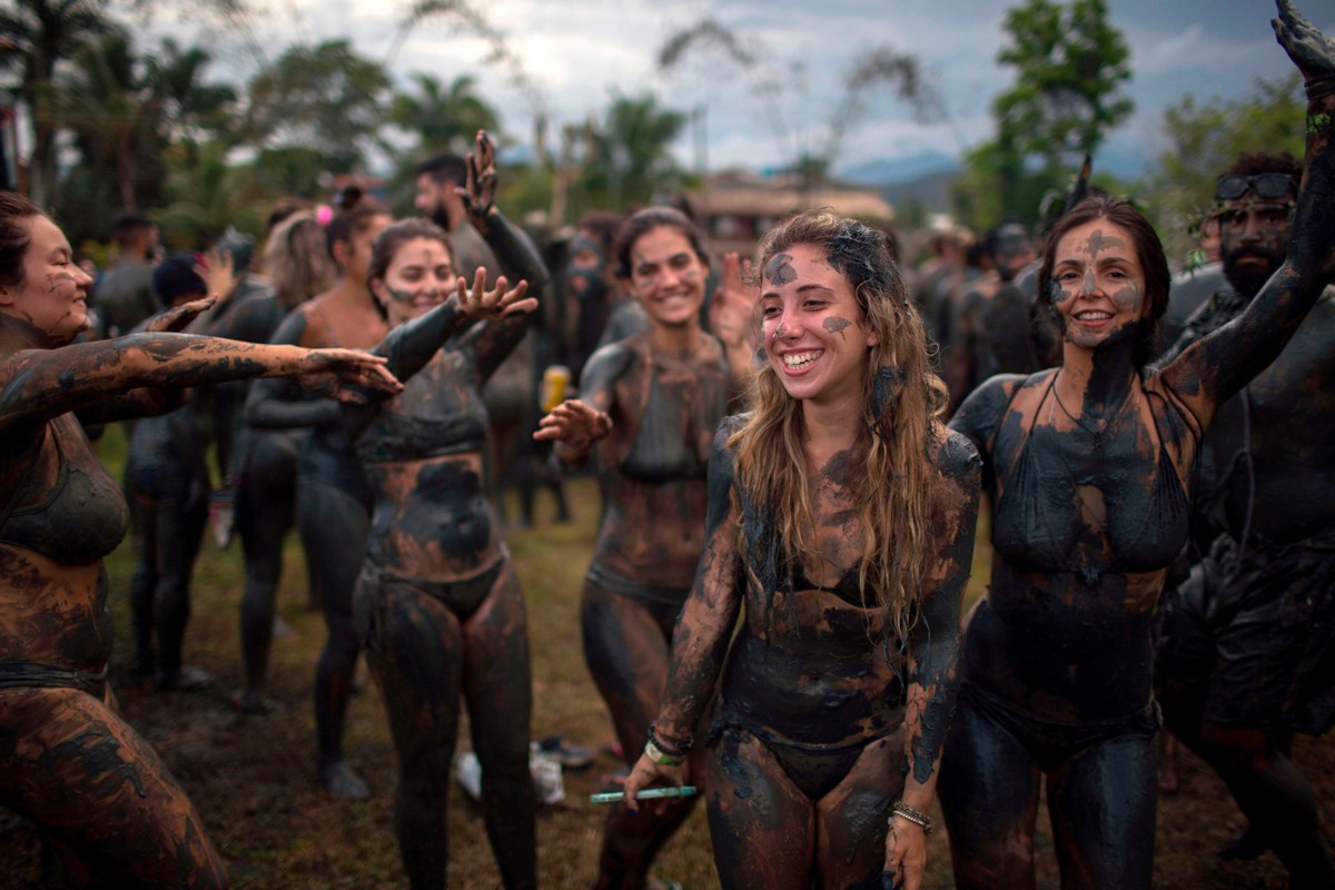 Вечеринка грязи в Бразилии