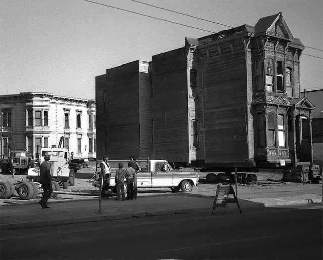 Перевозка викторианских домов целиком в 1970-е